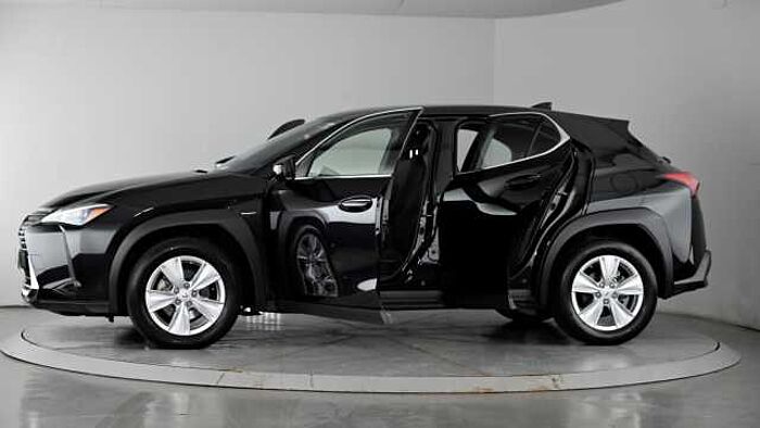 Lexus 2.0 250h SUV 5dr Petrol Hybrid E-CVT Euro 6 (s/s) (184 ps) 