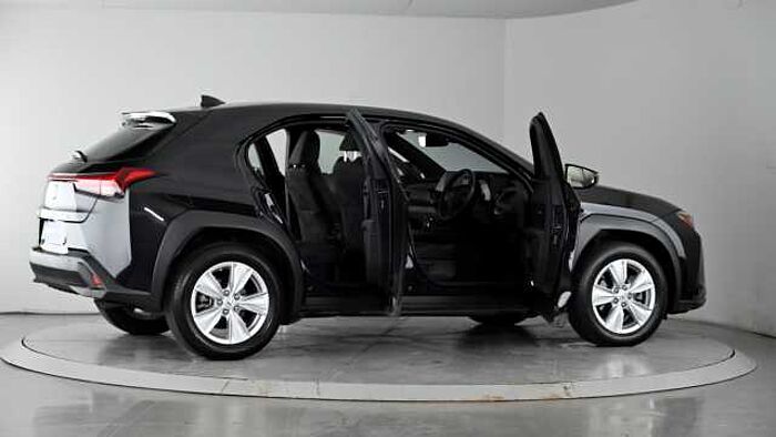 Lexus 2.0 250h SUV 5dr Petrol Hybrid E-CVT Euro 6 (s/s) (184 ps) 