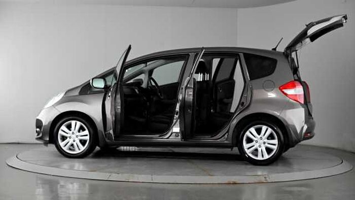 Honda Jazz 1.4 i-VTEC EX Hatchback 5dr Petrol CVT Euro 5 (99 ps) 
