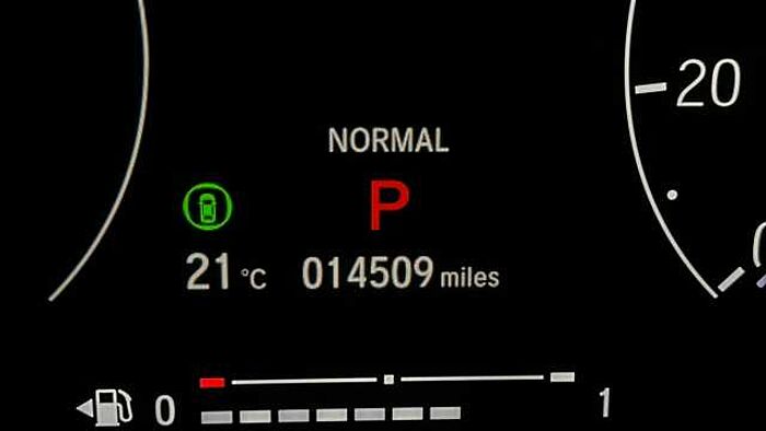 Honda HR-V Hybrid 1.5 h i-MMD Advance Style SUV 5dr Petrol Hybrid CVT Euro 6 (s/s) (131 ps) 